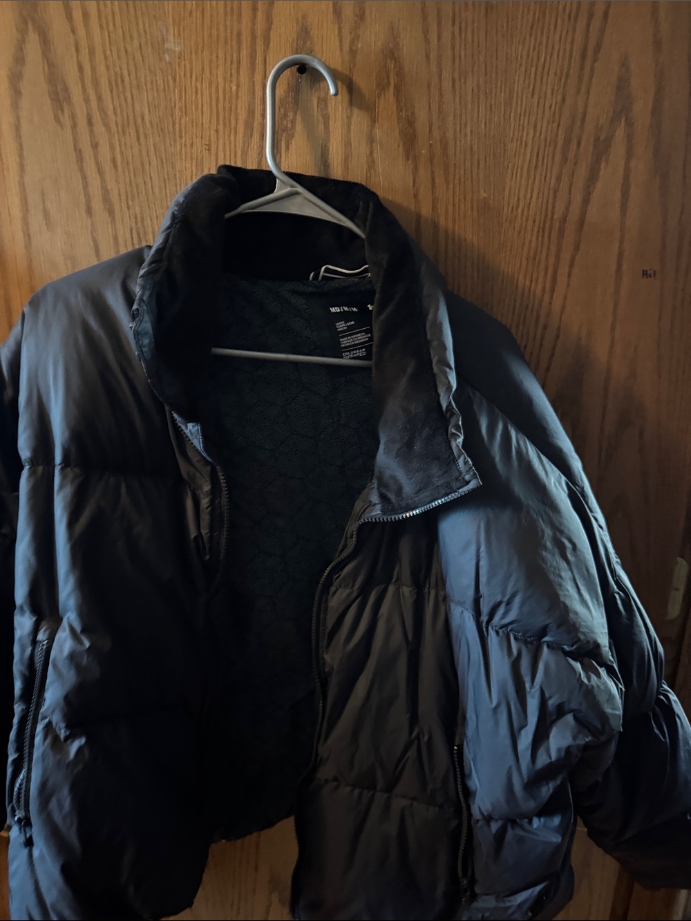 Under Armour Men's Black Puffer Jacket